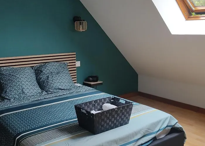 Location Au Calme Proche Circuit Des 24 ホームステイ ミュルザンヌ